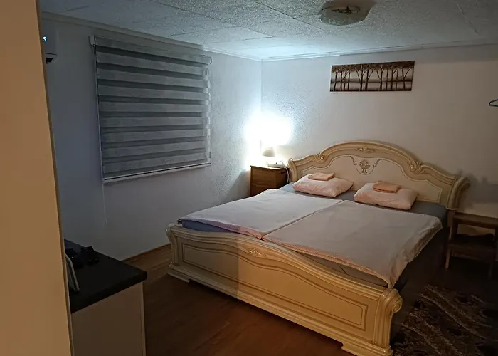 Cottage Auto Camp Vinac
